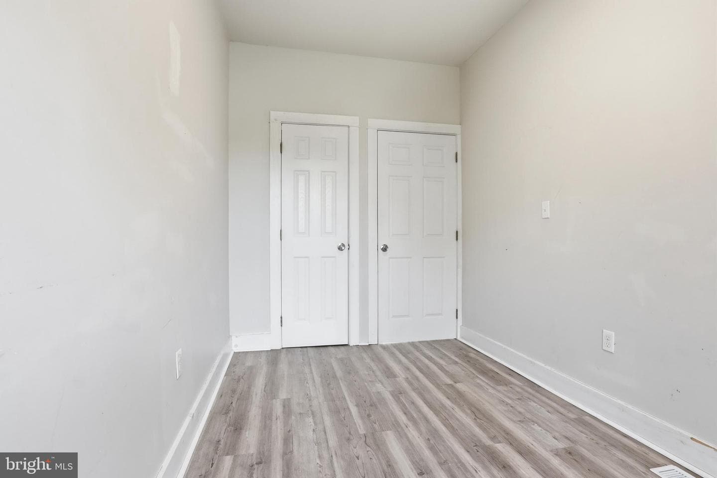 239 Franklin Way photo 11