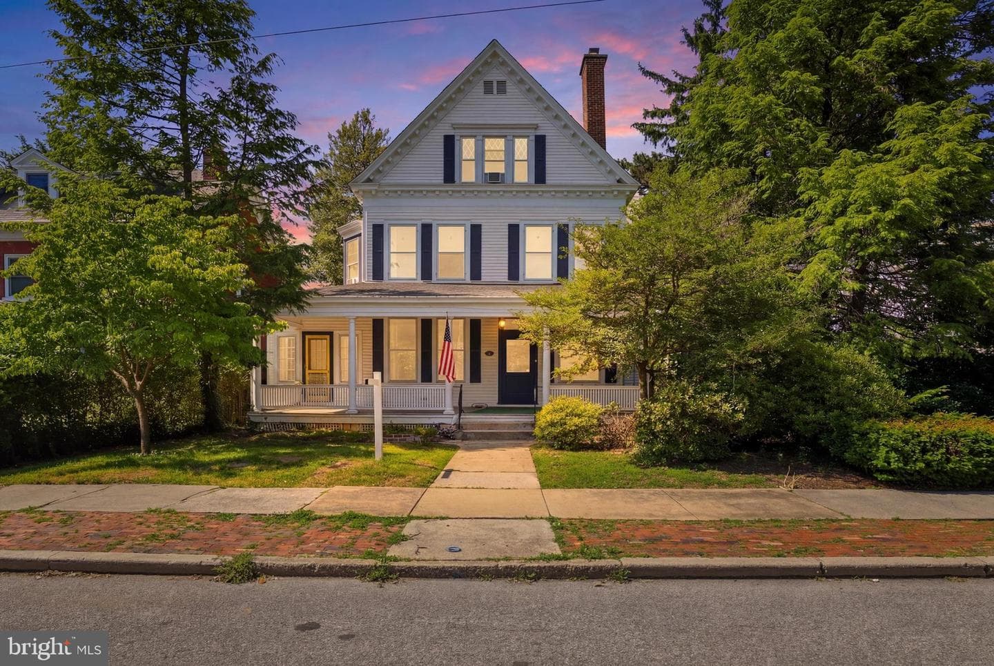 121 W Springettsbury Avenue photo 18