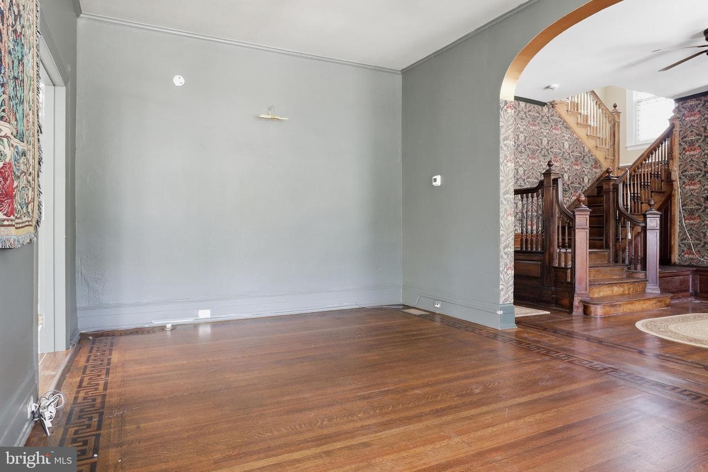 121 W Springettsbury Avenue photo 26