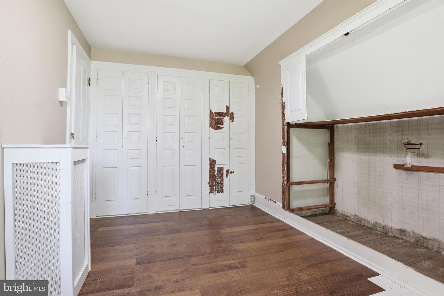 121 W Springettsbury Avenue photo 60