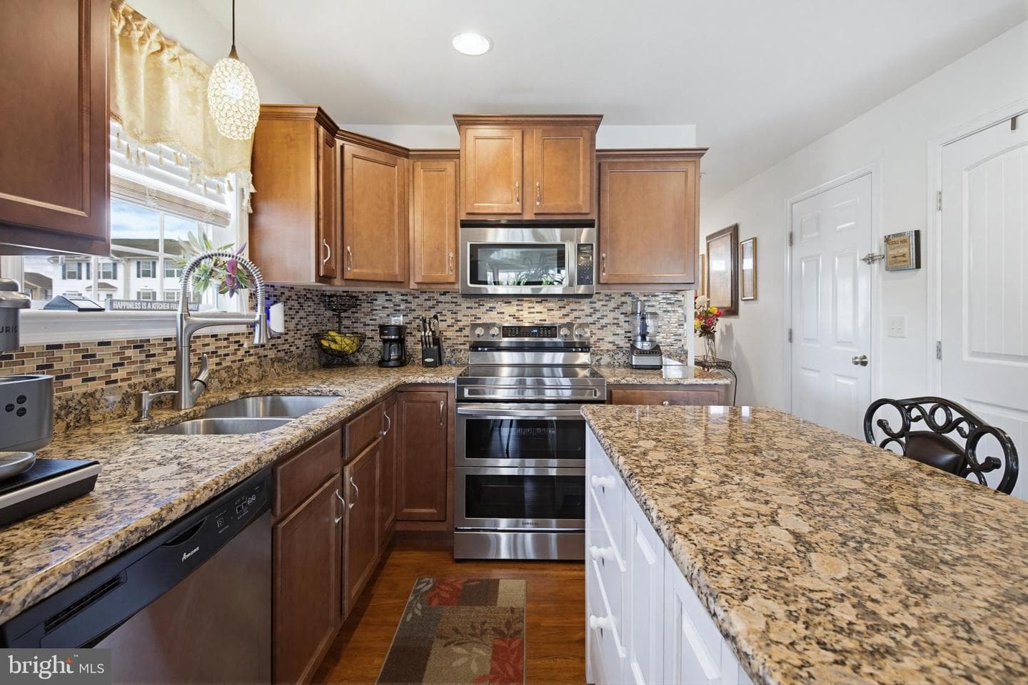1470 Matthew Drive photo 11