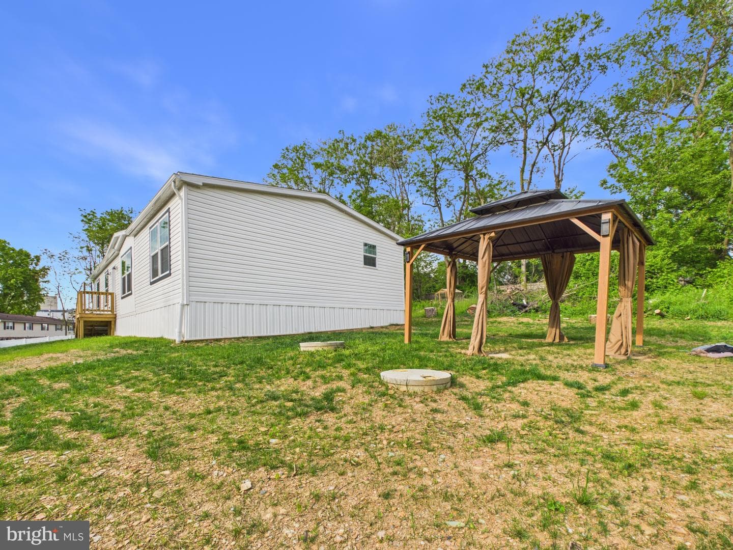 345 Boxwood Road photo 26