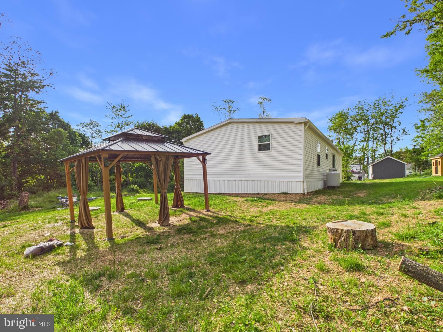345 Boxwood Road photo 27