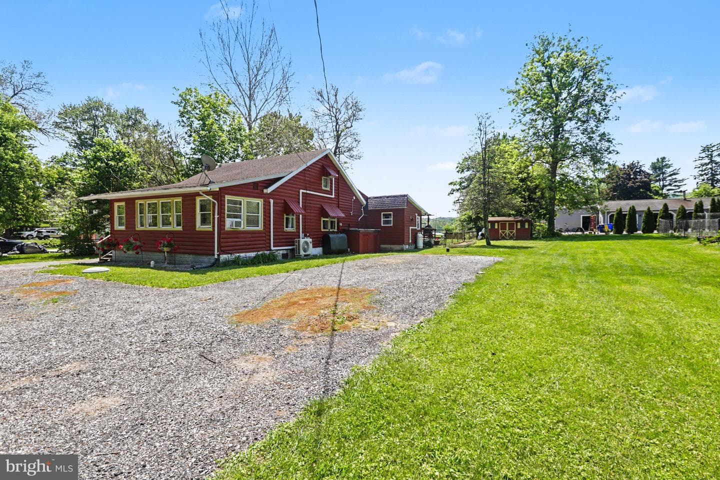 784 Siddonsburg Road photo 27
