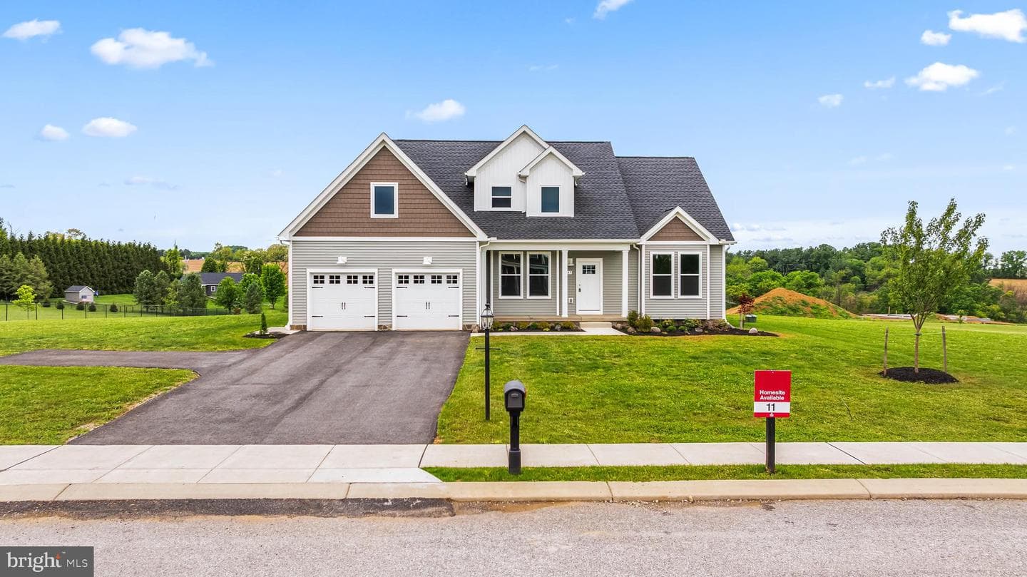 347 Steeple View Drive, Hanover