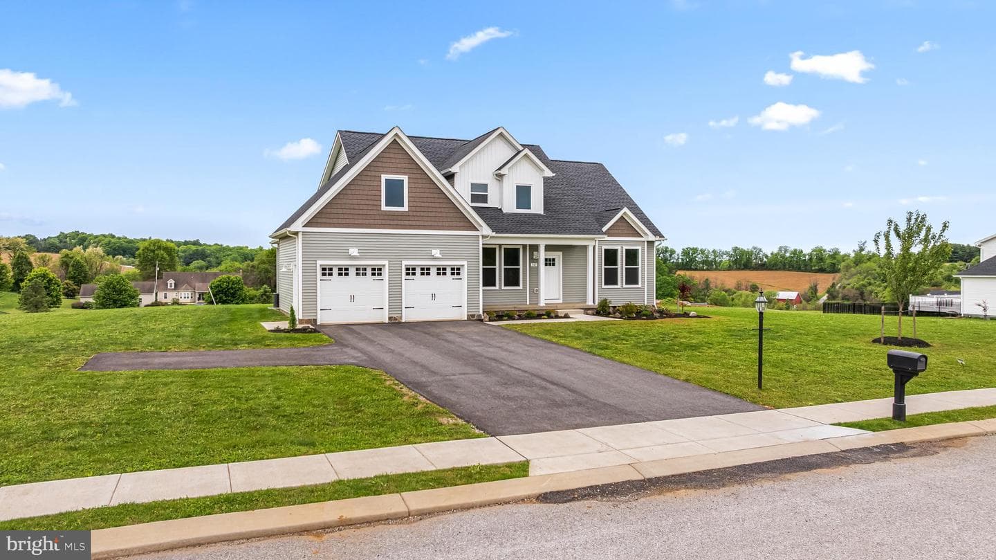 347 Steeple View Drive, Hanover