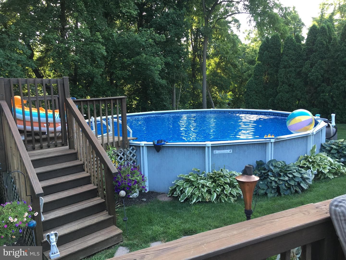 260 Green Lane Dr photo 7