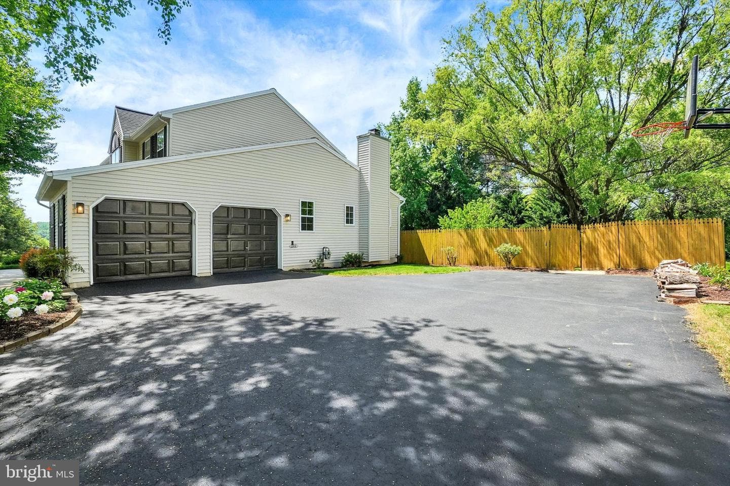 2613 Natalie Dr photo 3