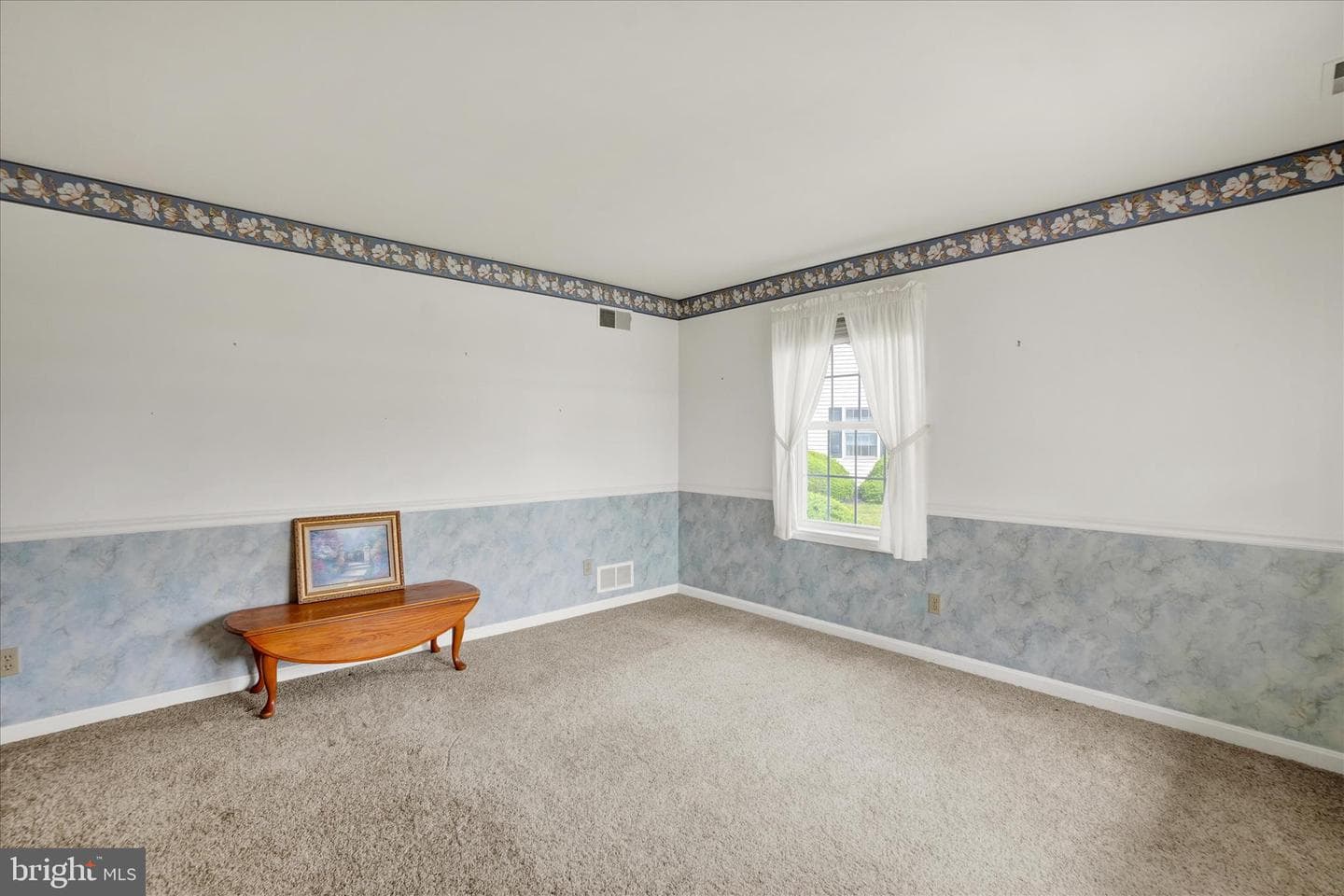 3014 Village Circle W photo 7
