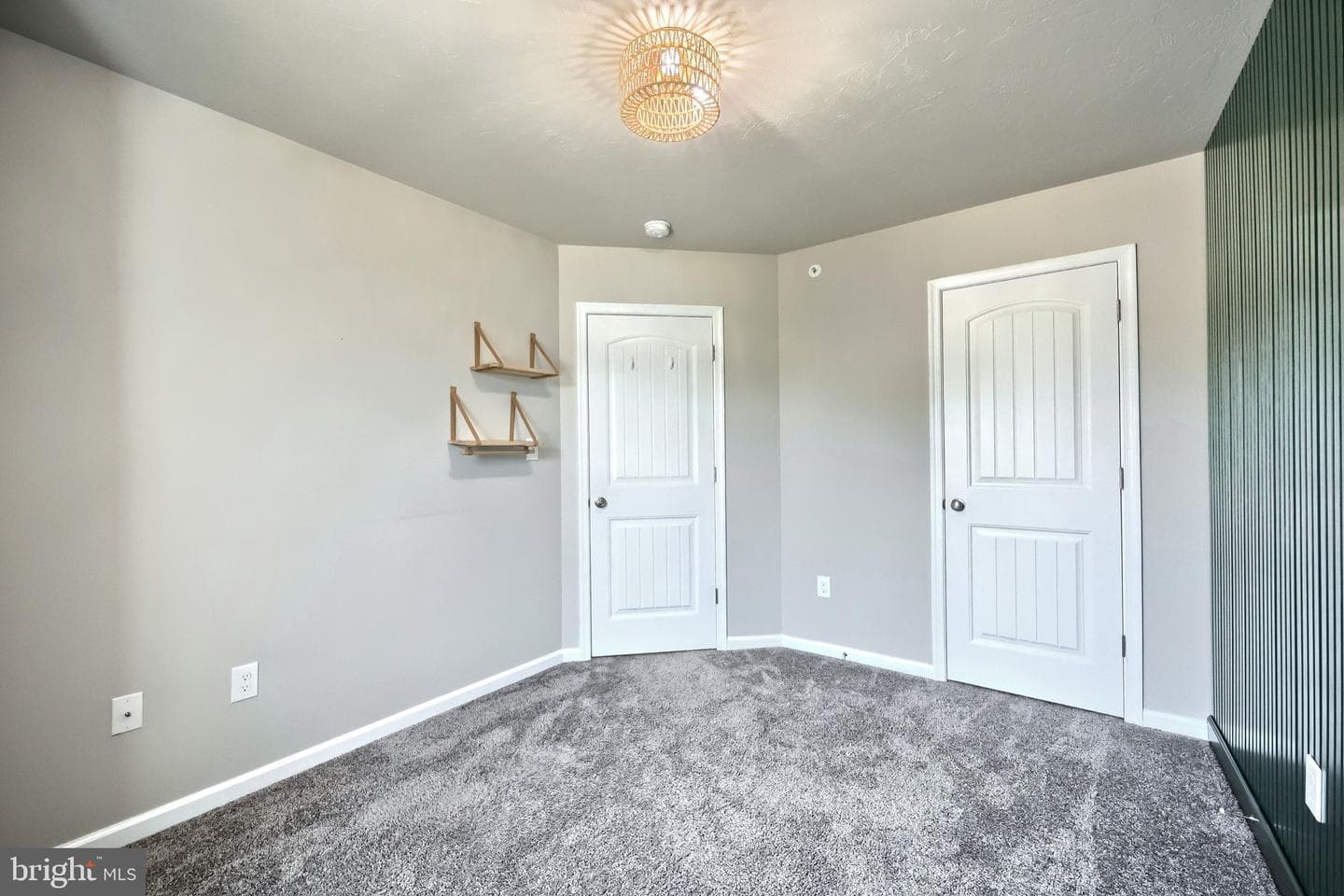 26 Pacer Drive photo 28