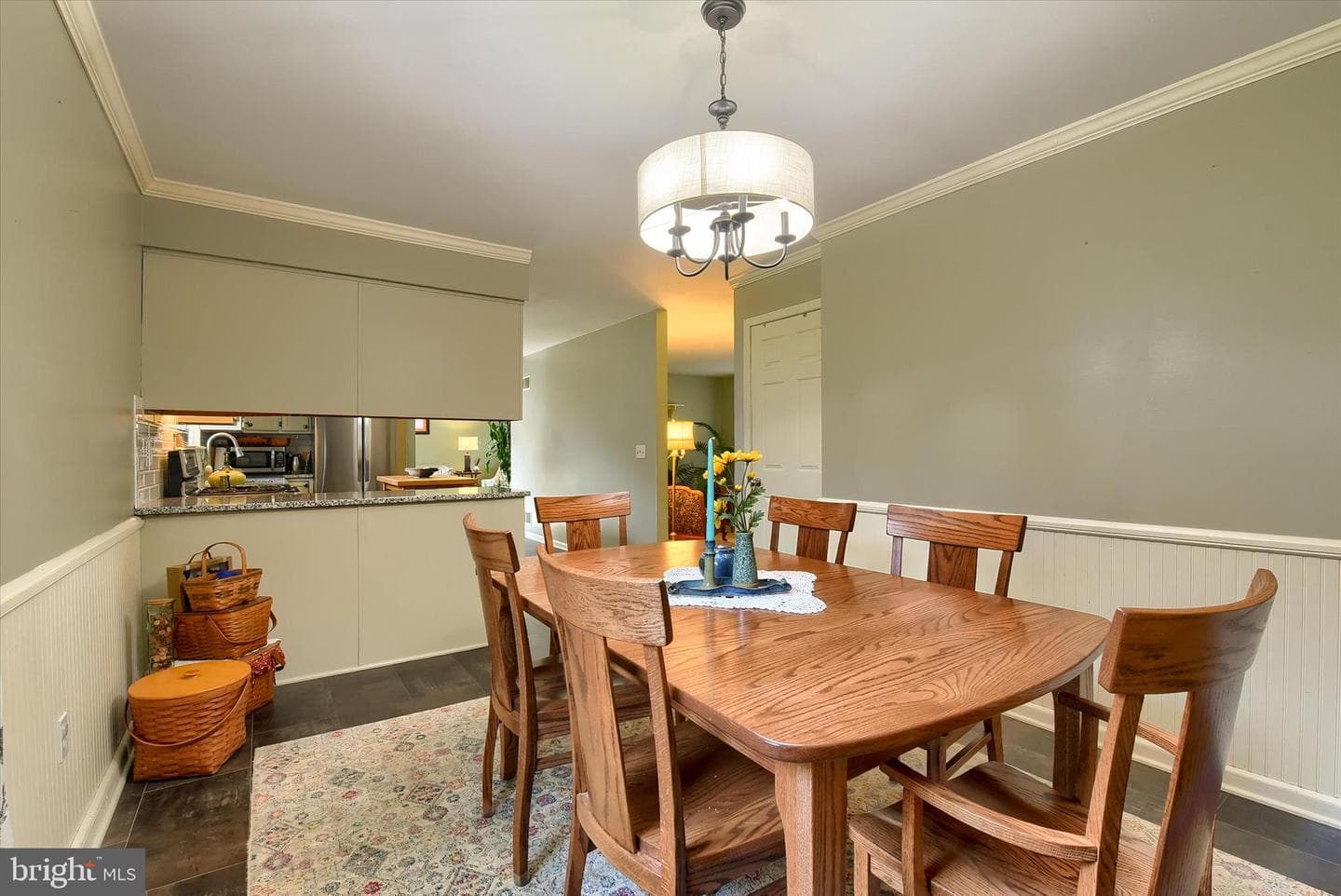 8 Haverford Circle photo 12