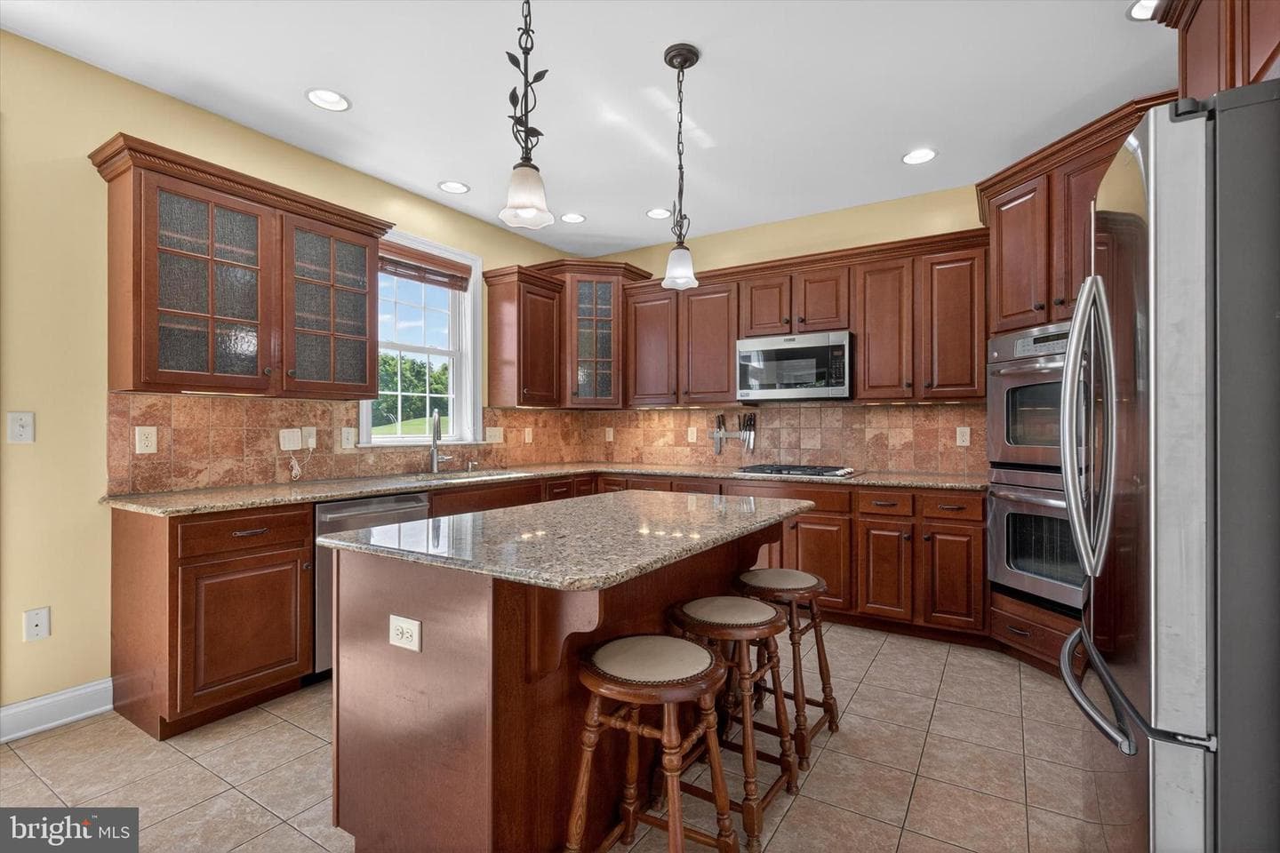 445 Capitol Hill Road photo 18