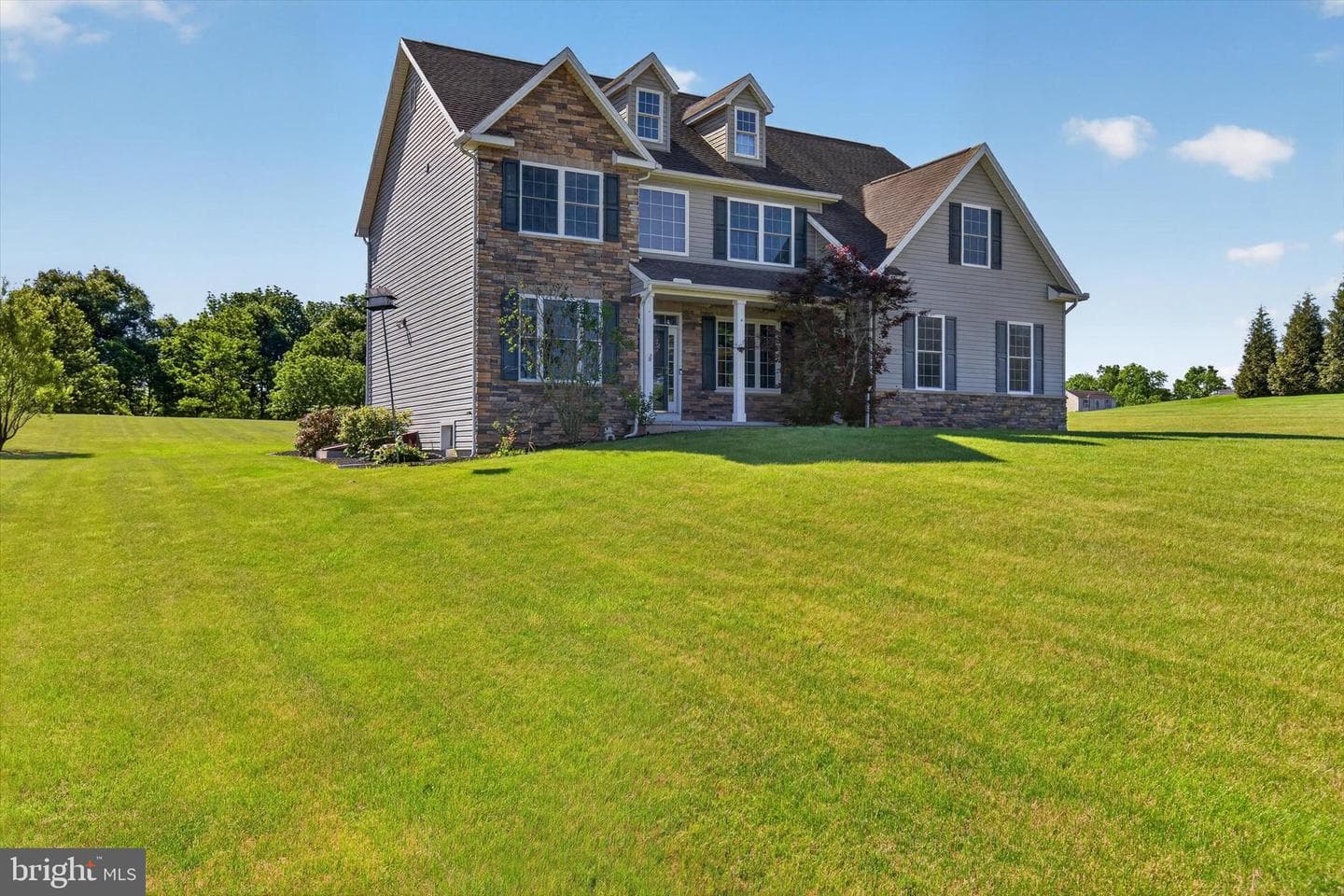 445 Capitol Hill Road photo 2