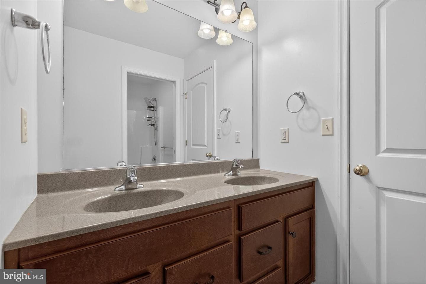 445 Capitol Hill Road photo 27