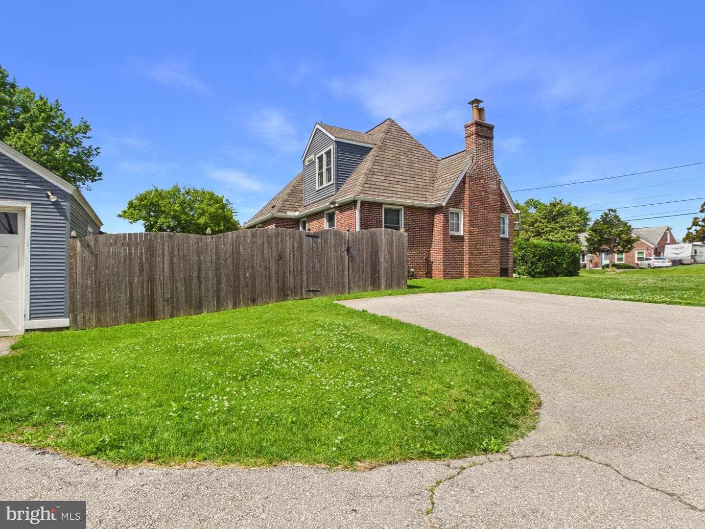 2266 Sunset Lane photo 55