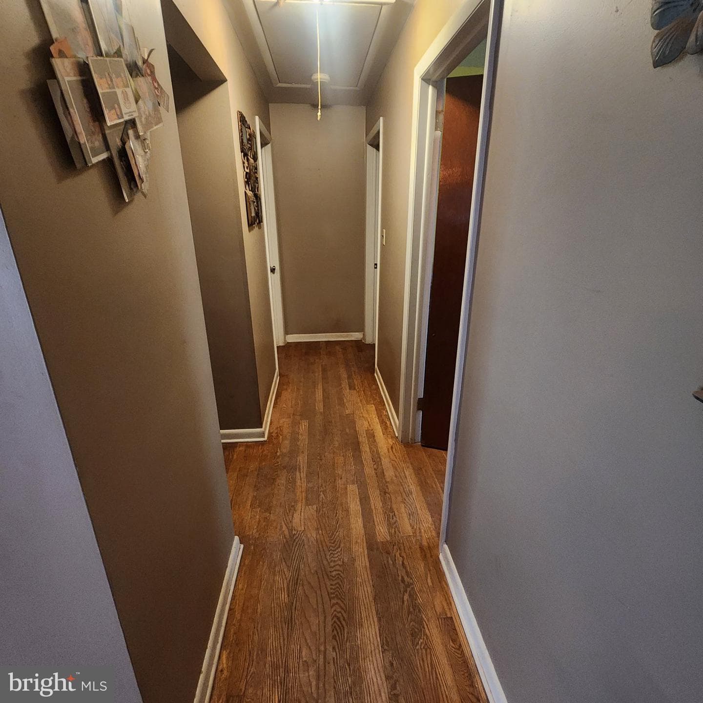 2029 Derry Road photo 16