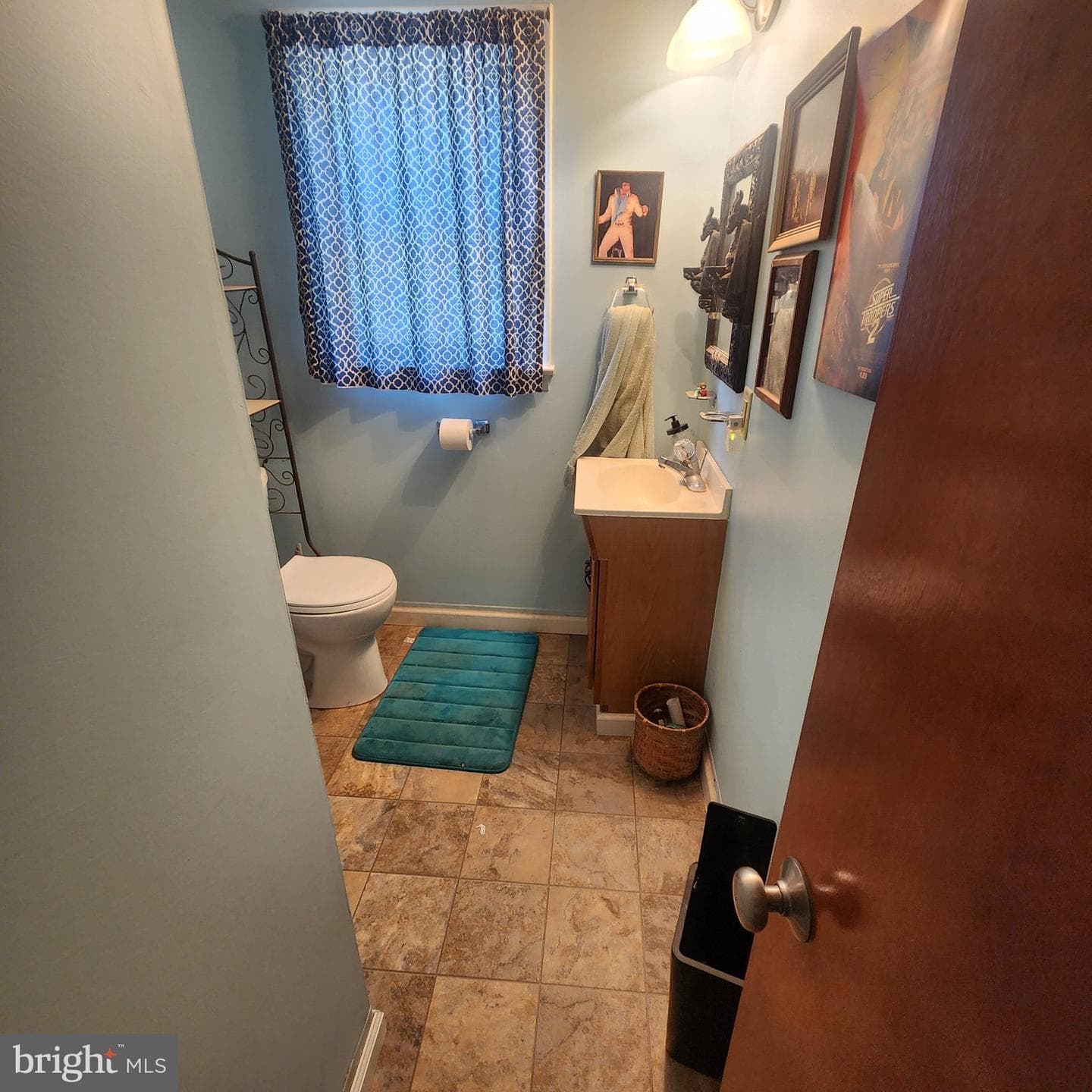 2029 Derry Road photo 23