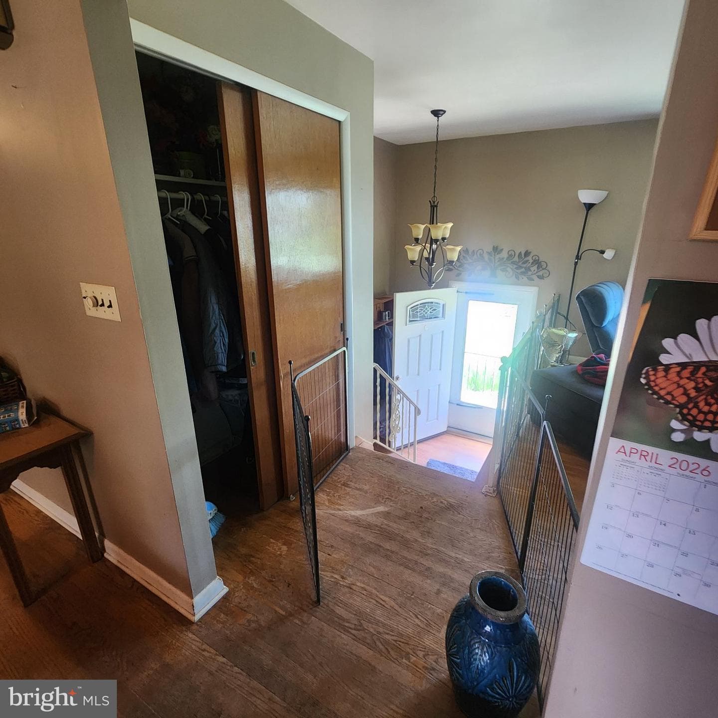 2029 Derry Road photo 7