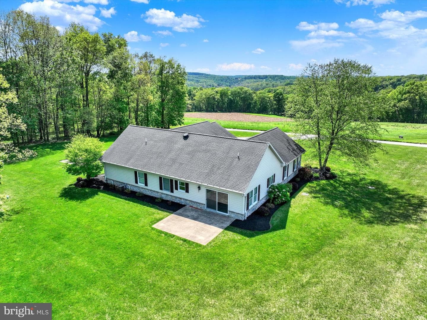 4192 Evergreen Rd photo 43