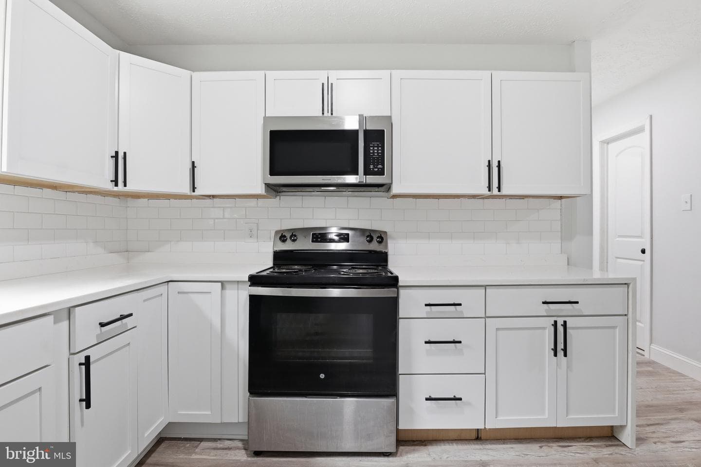 350 Juniper Drive photo 11