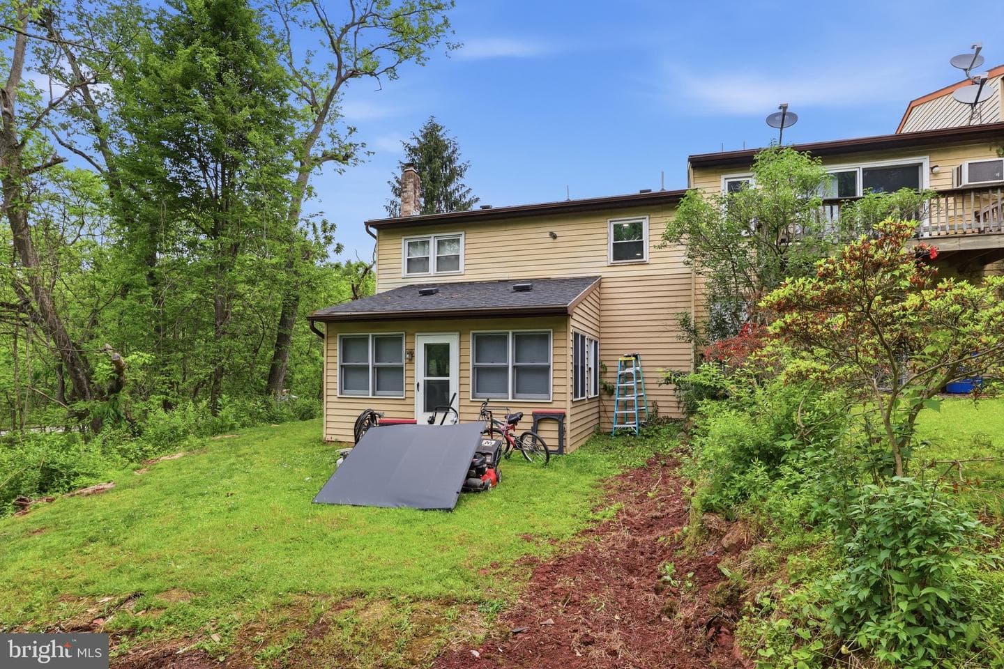 350 Juniper Drive photo 40
