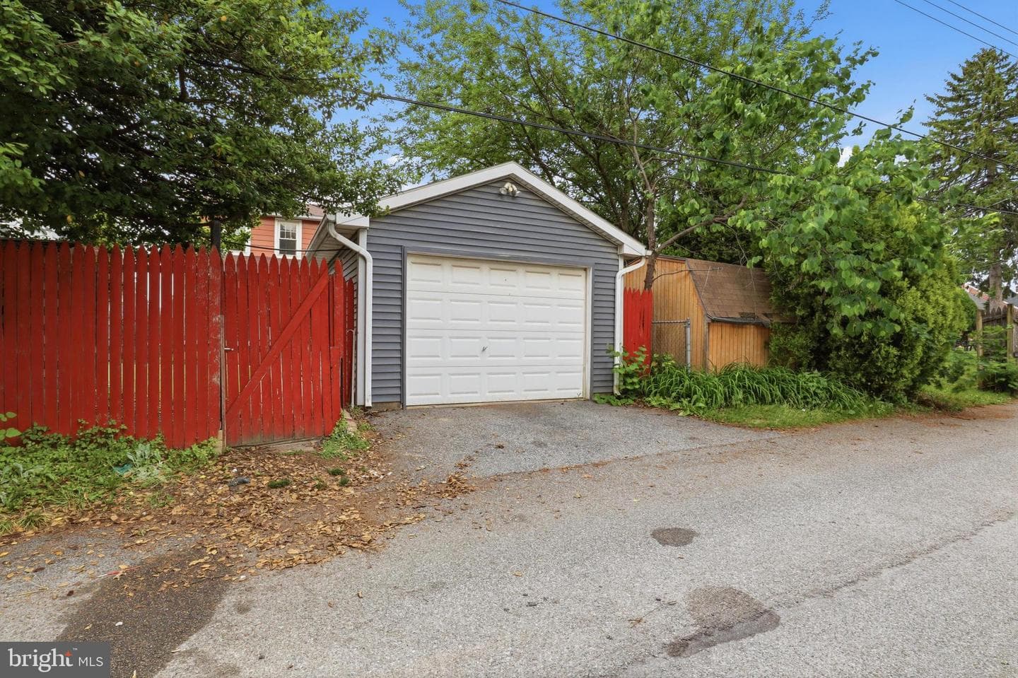 534 Pacific Avenue photo 9
