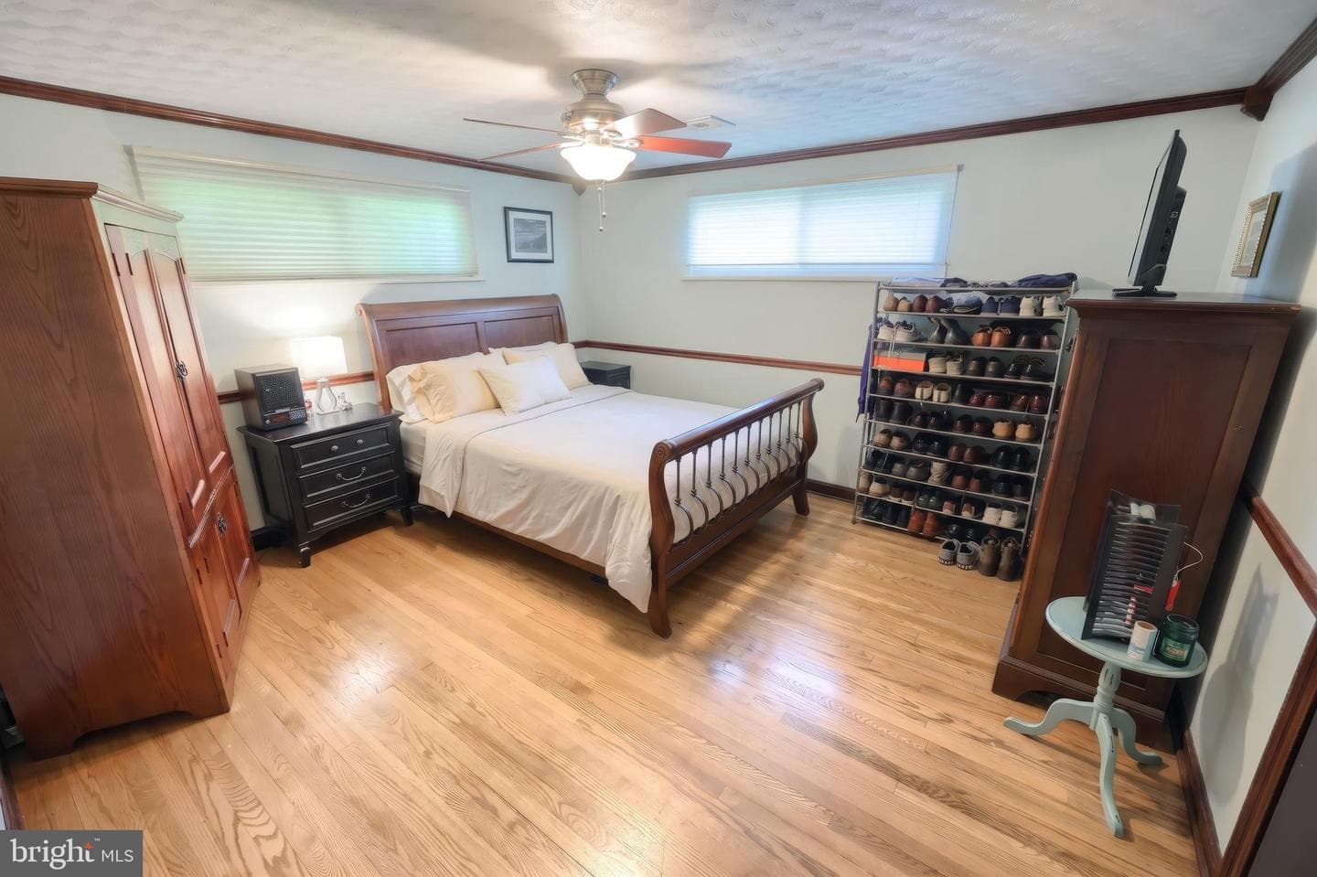 1215 Perry Lane photo 19