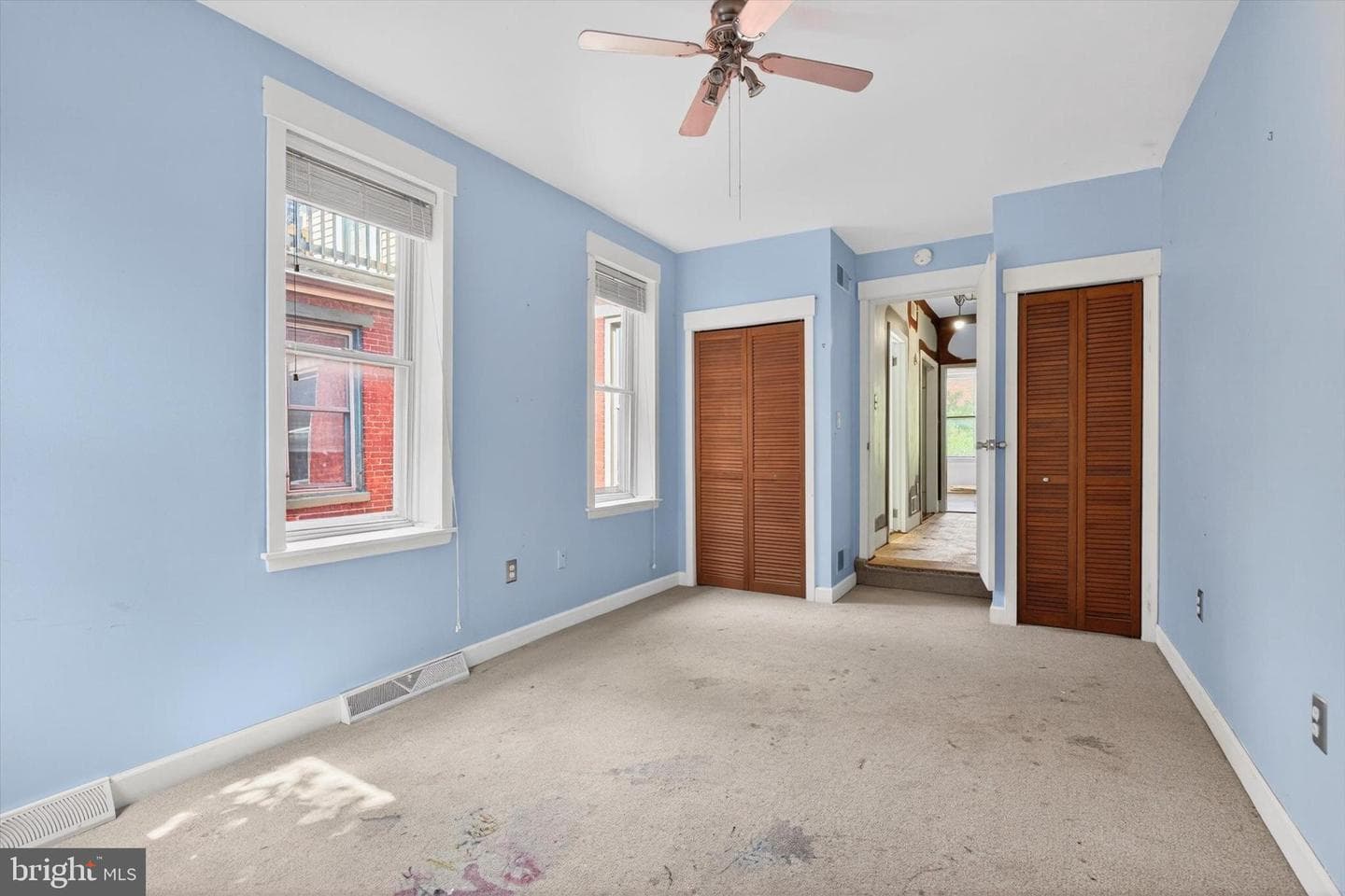 124 S Newberry Street photo 14