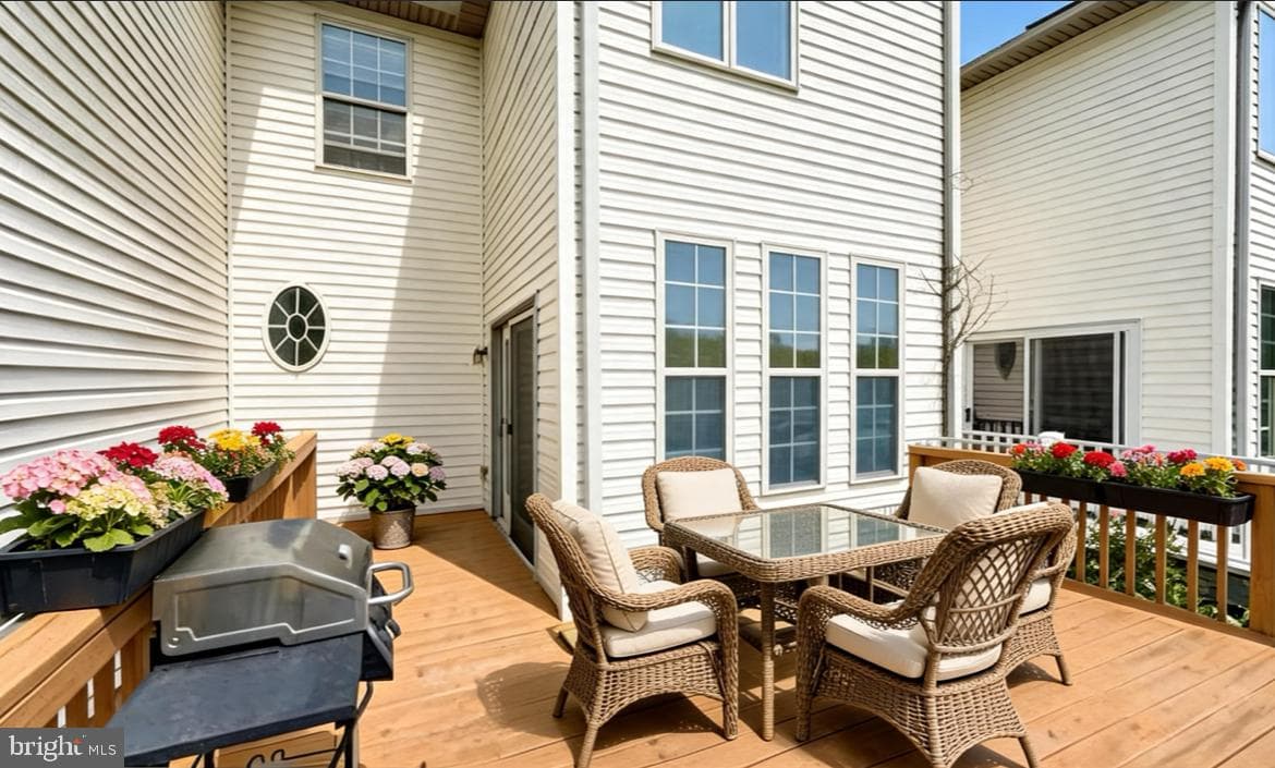 95 Colonial Drive photo 26