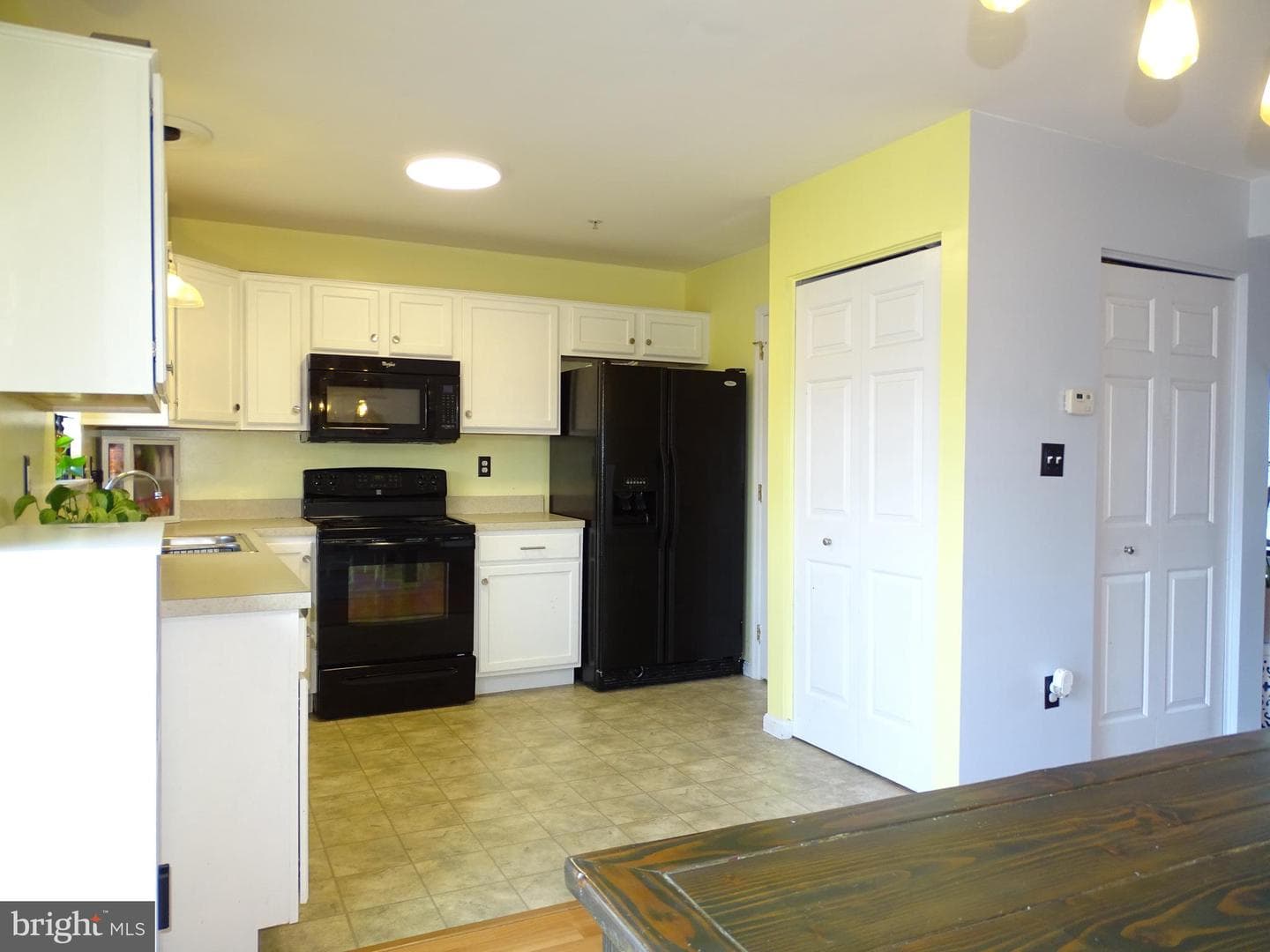 235 Fisher Drive photo 7