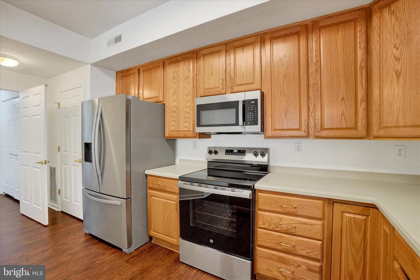 1204 Crestview Lane #1204 photo 10