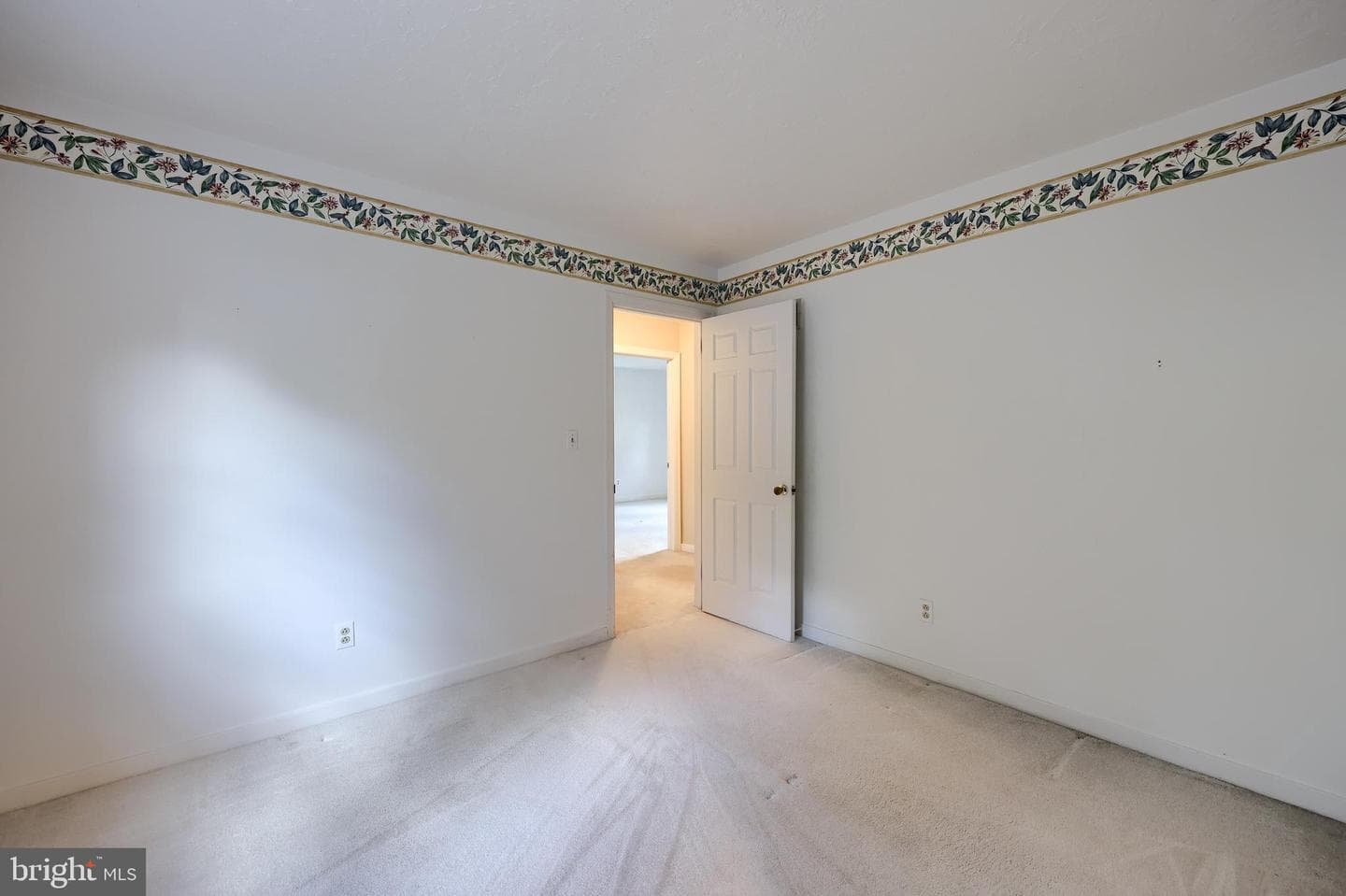 2105 Southbrook Drive photo 40
