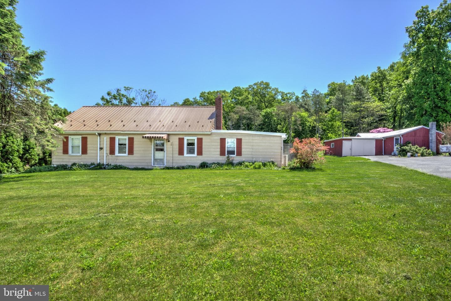 3472 Messersmith Road, York