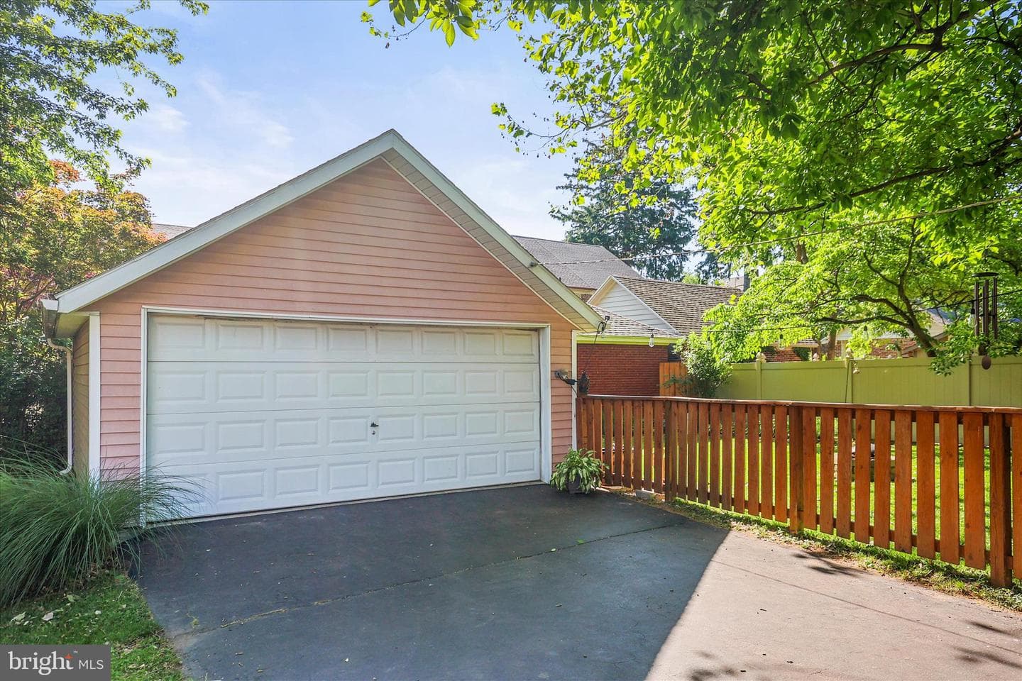 31 N Kershaw Street photo 35