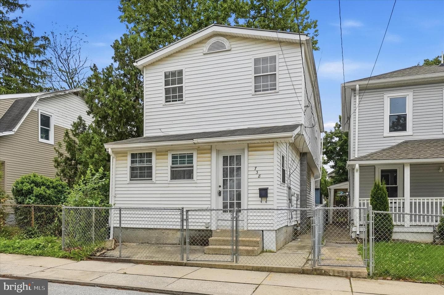 738 Edison Street, York