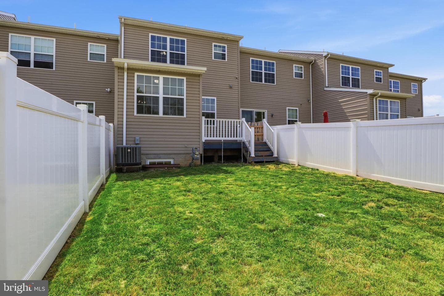 48 Holstein Drive photo 43