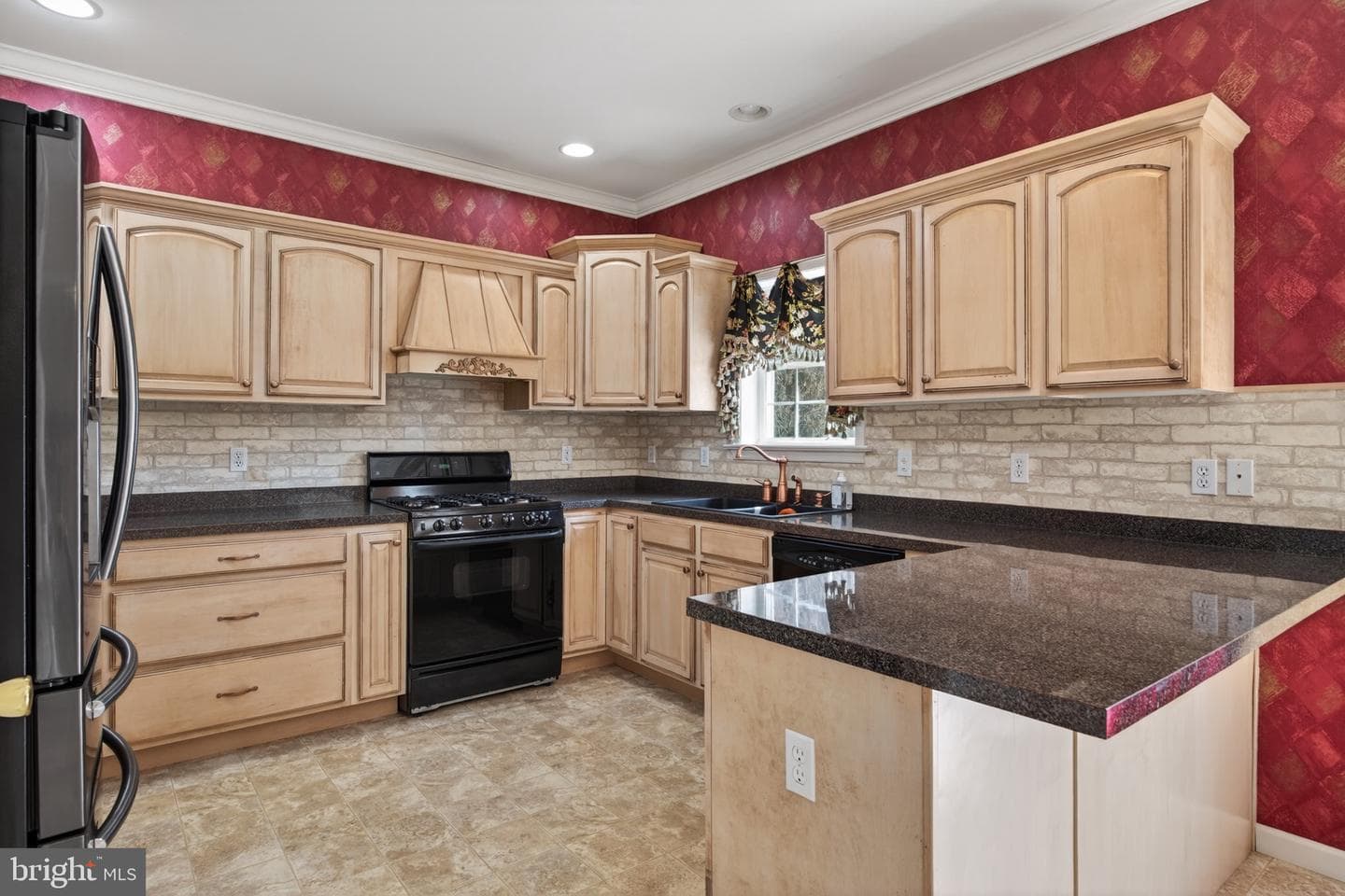 275 Silver Maple Court photo 16