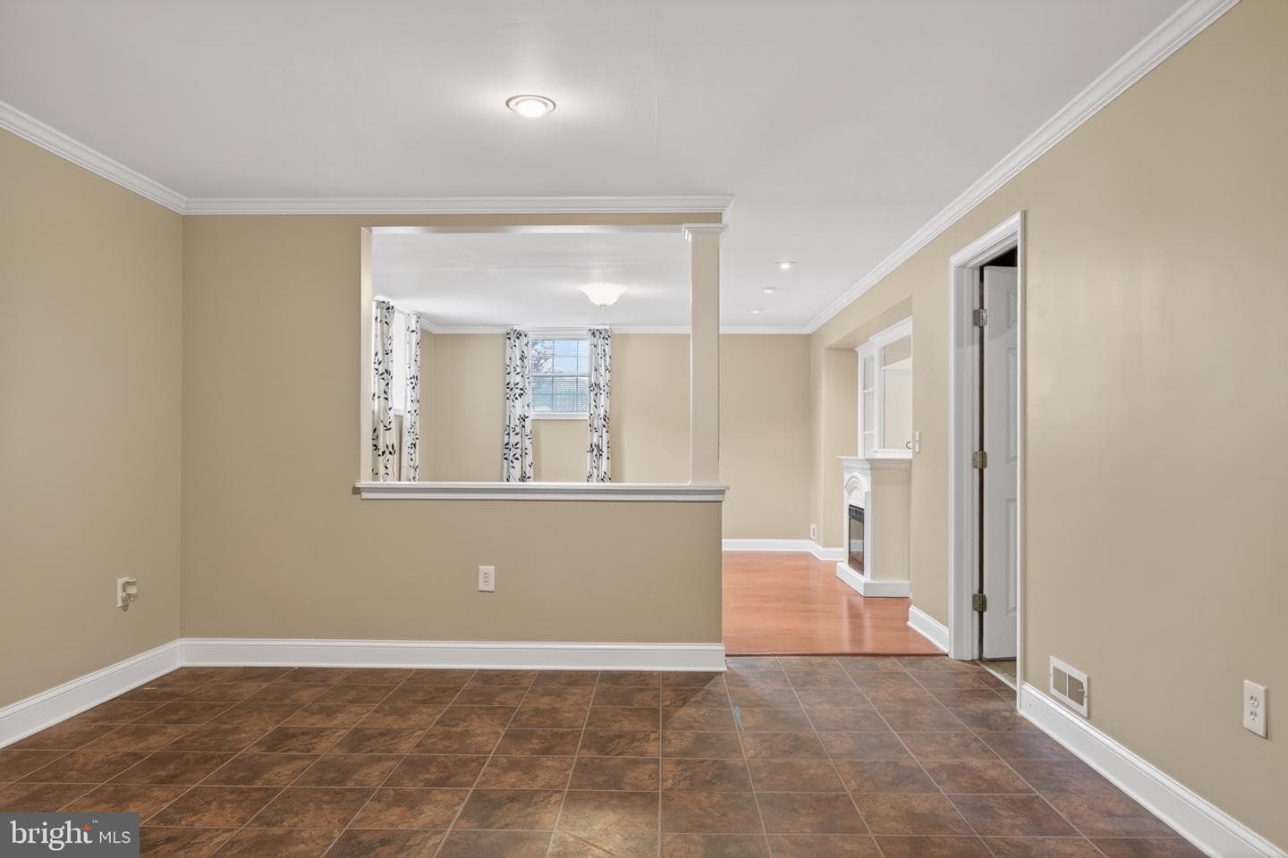 275 Silver Maple Court photo 43