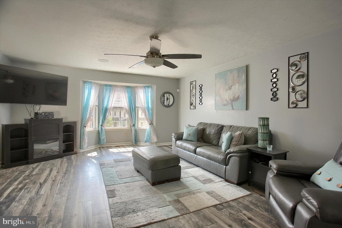166 Country Ridge Drive photo 5