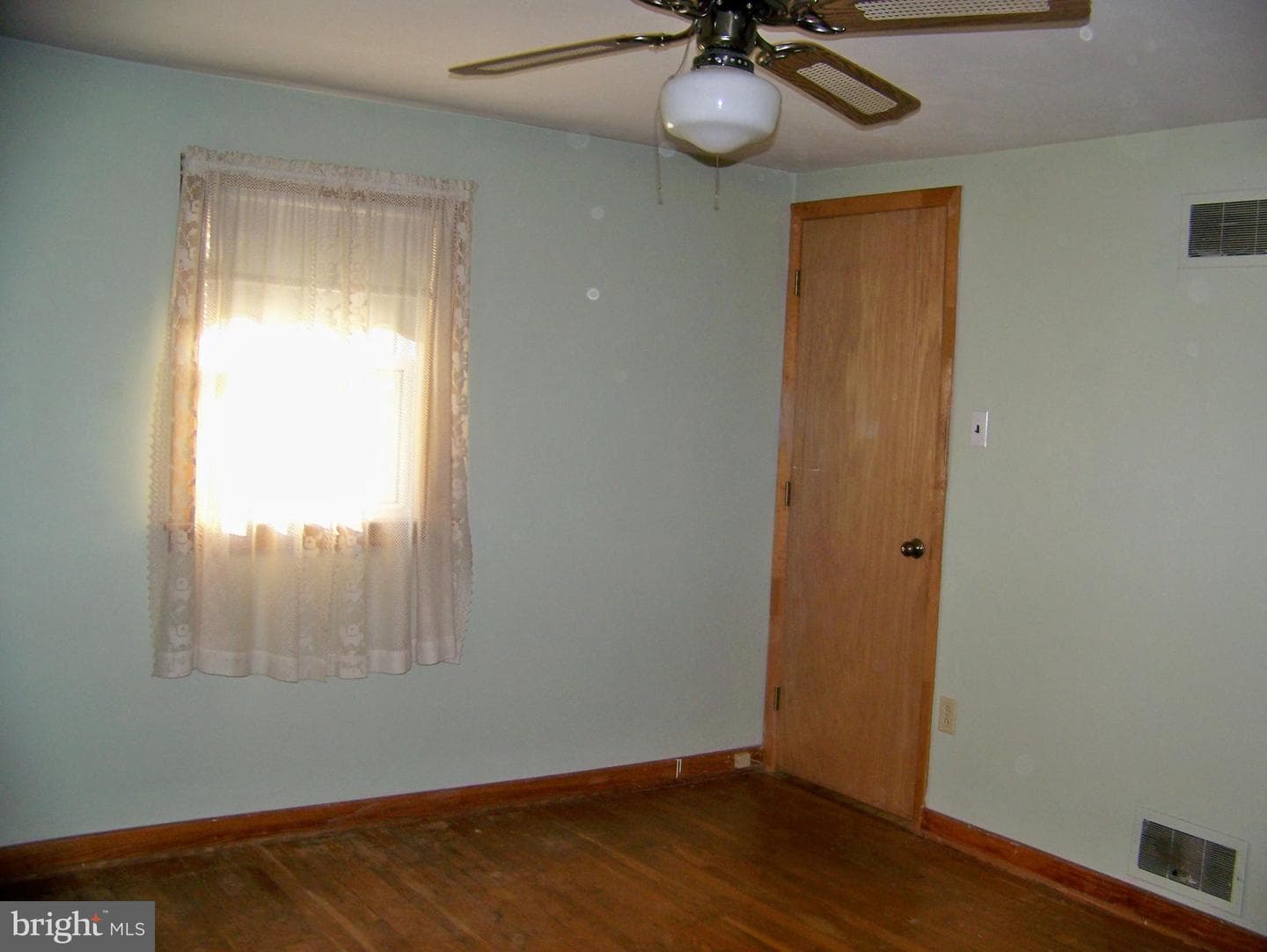 5217 Lehman Road photo 23