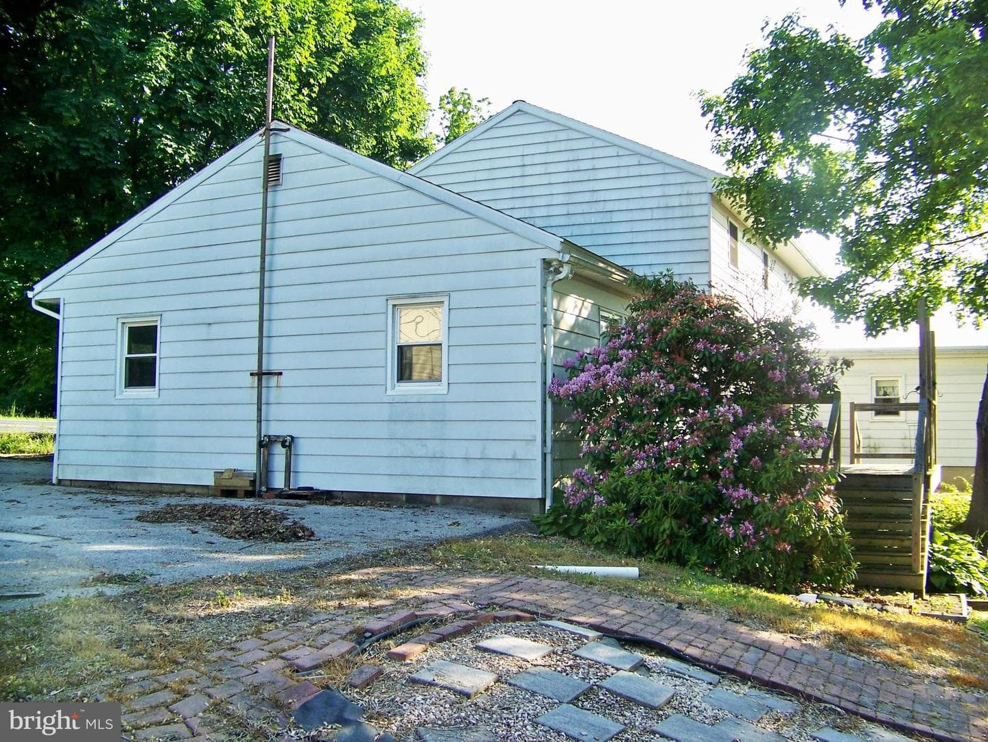 5217 Lehman Road photo 6