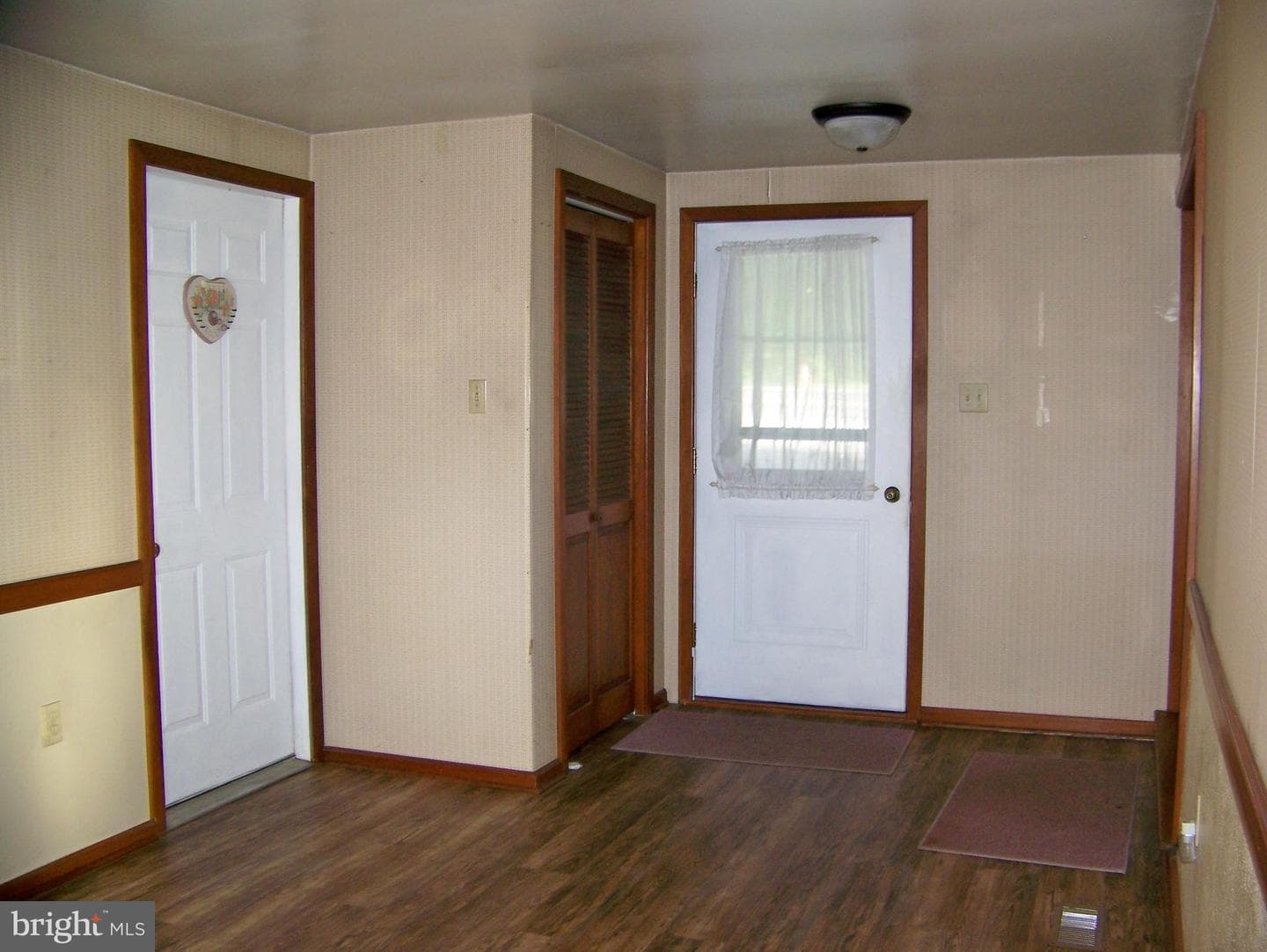 5217 Lehman Road photo 9
