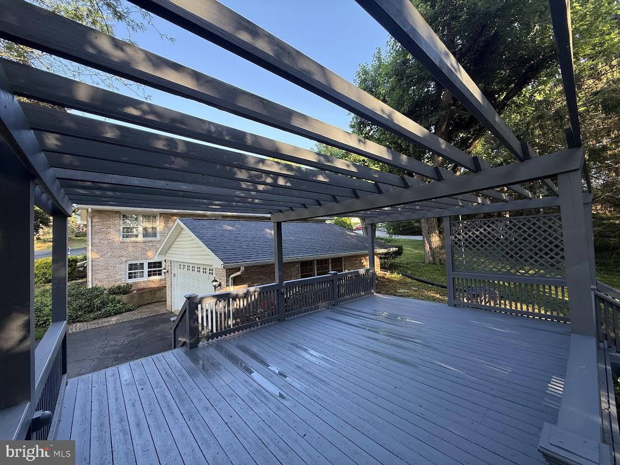 1589 Hollywood Parkway photo 40