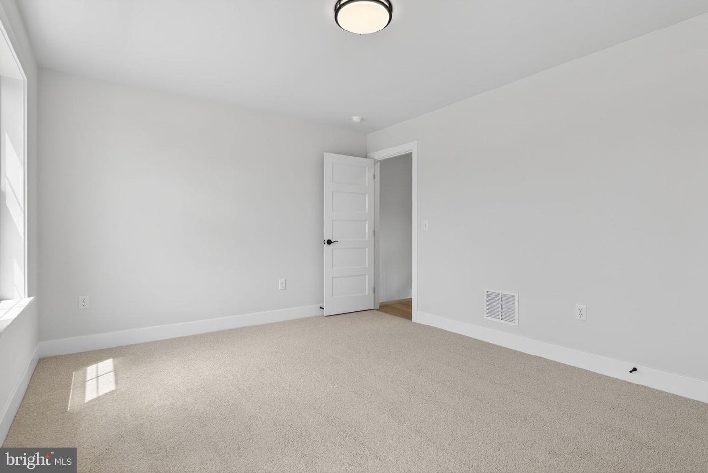 509 Windermere Road #lot 011 photo 44