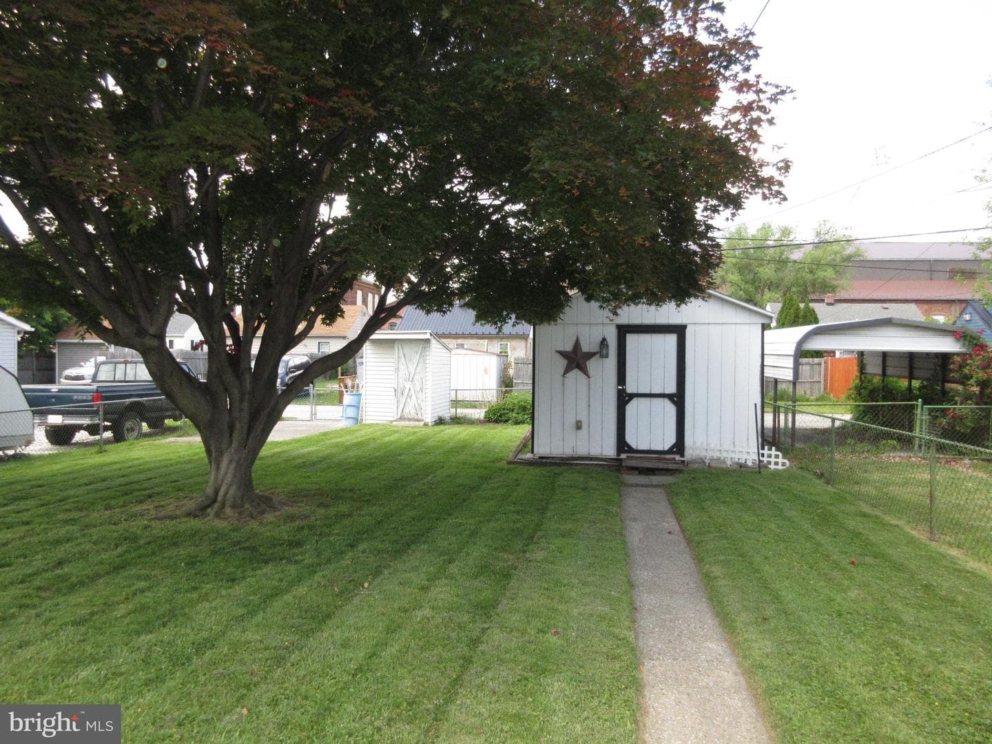 1115 E Prospect Street photo 3