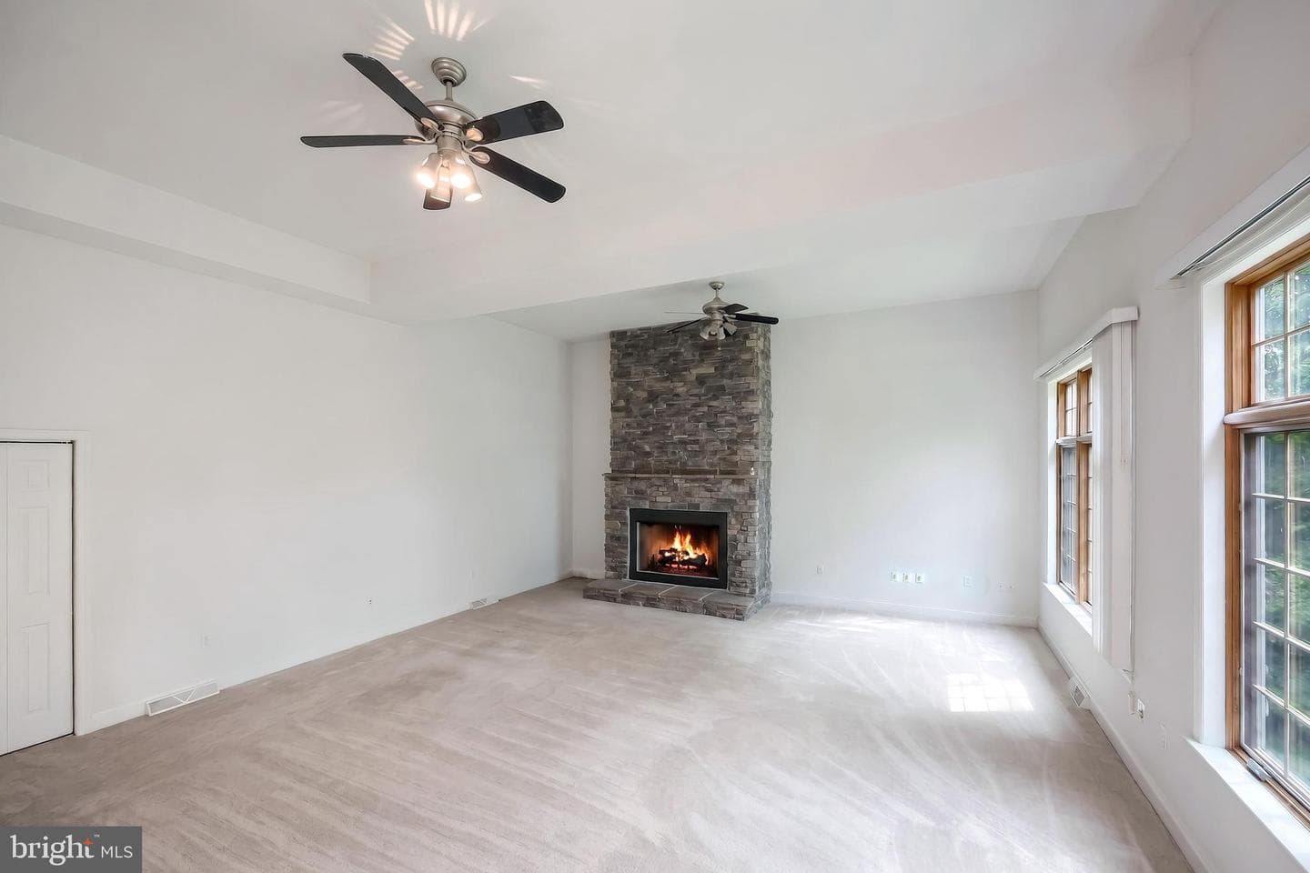 335 Laurel Drive photo 15