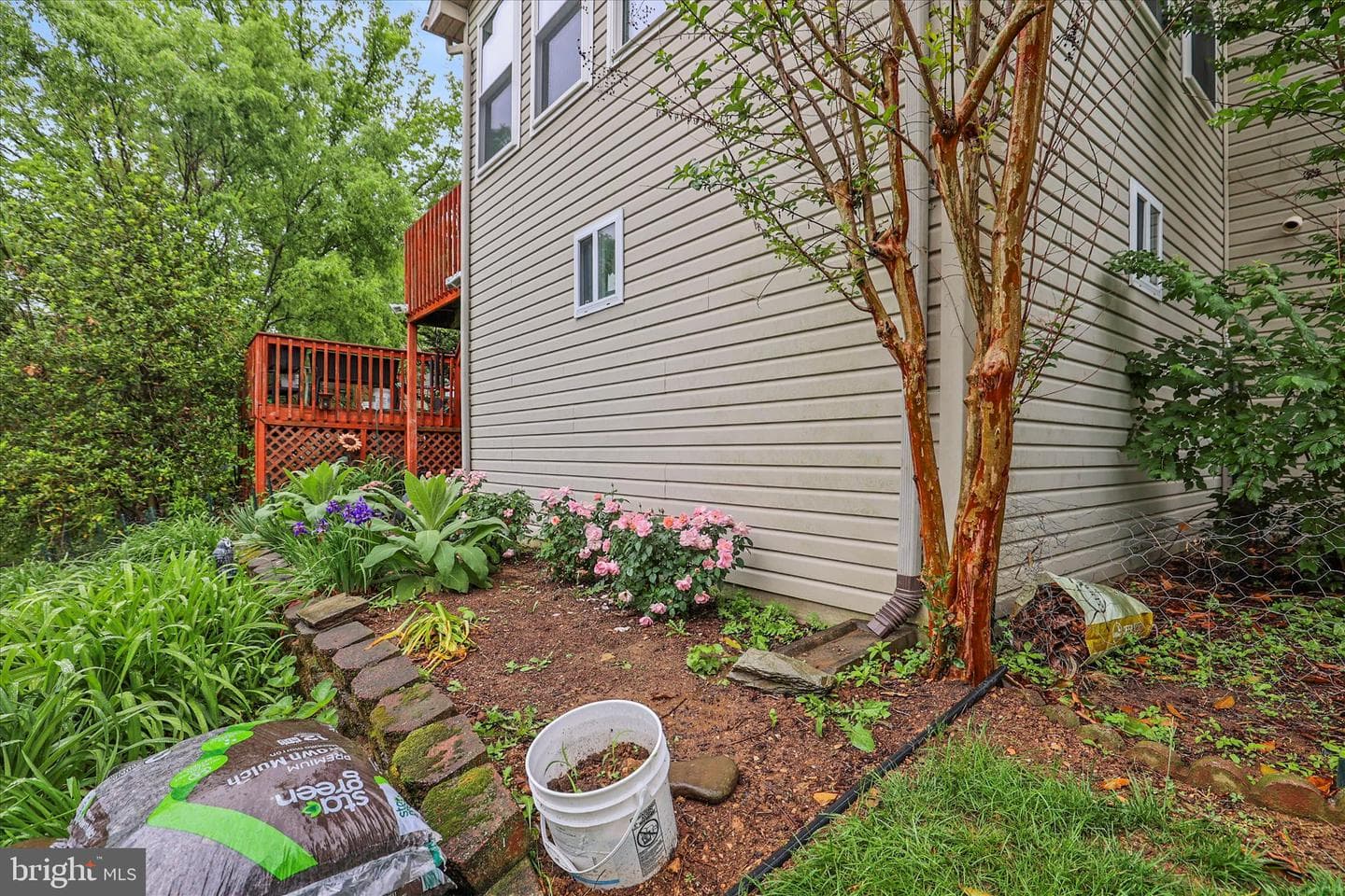 25 Cornell Drive photo 51
