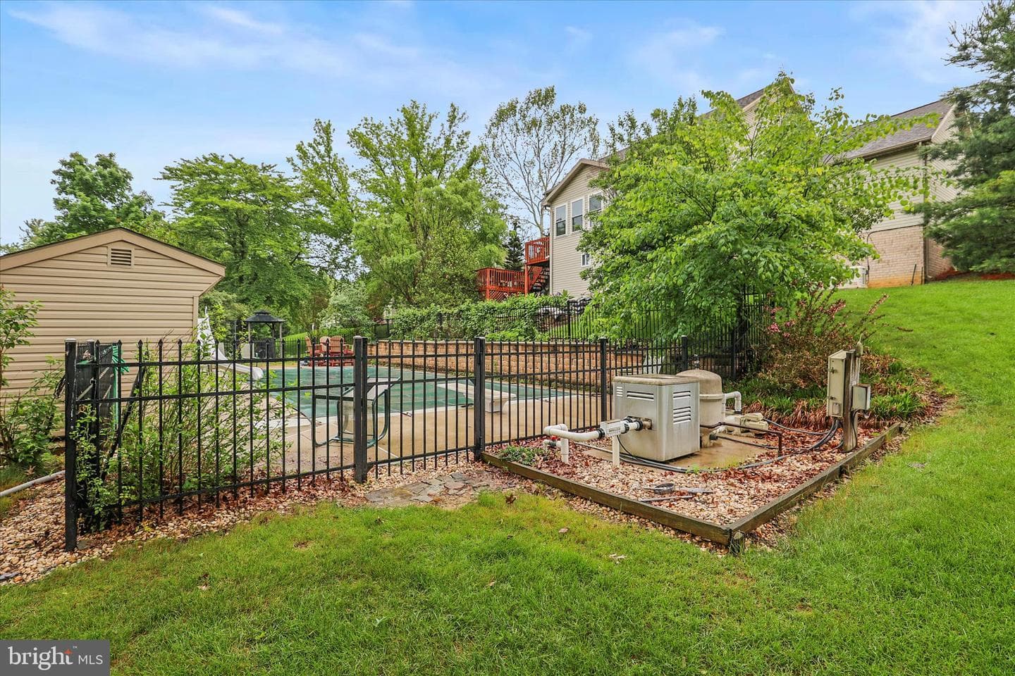 25 Cornell Drive photo 57