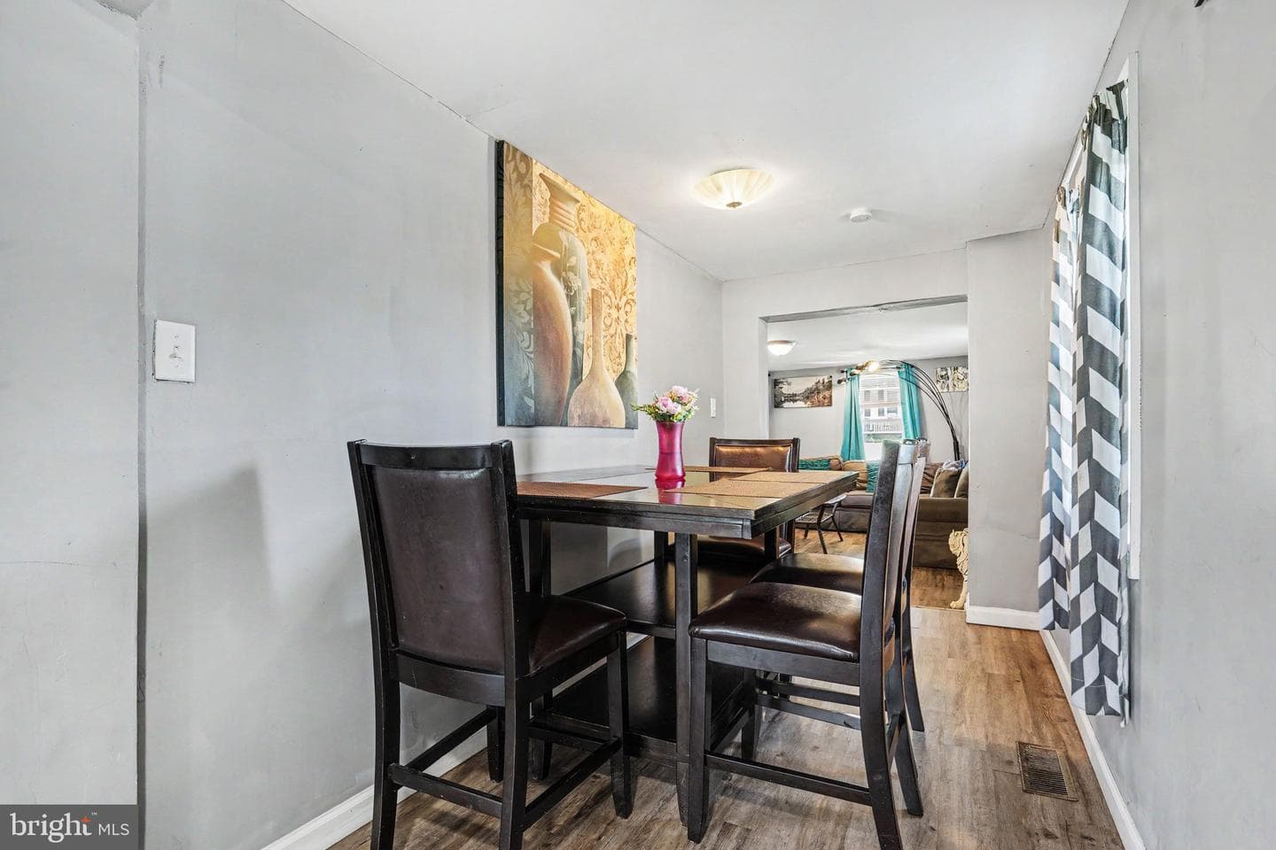 400 Ross Avenue photo 12
