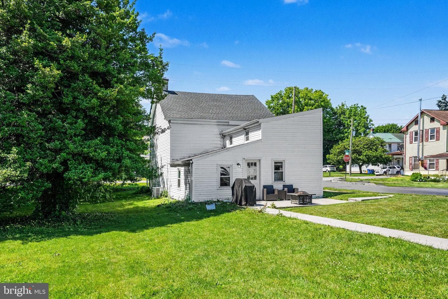 400 Ross Avenue photo 32
